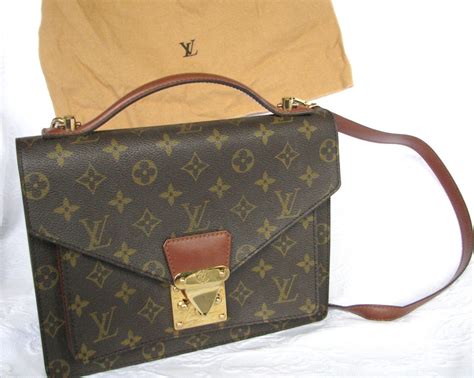 Messenger Bag Vintage Louis Vuitton for sale 